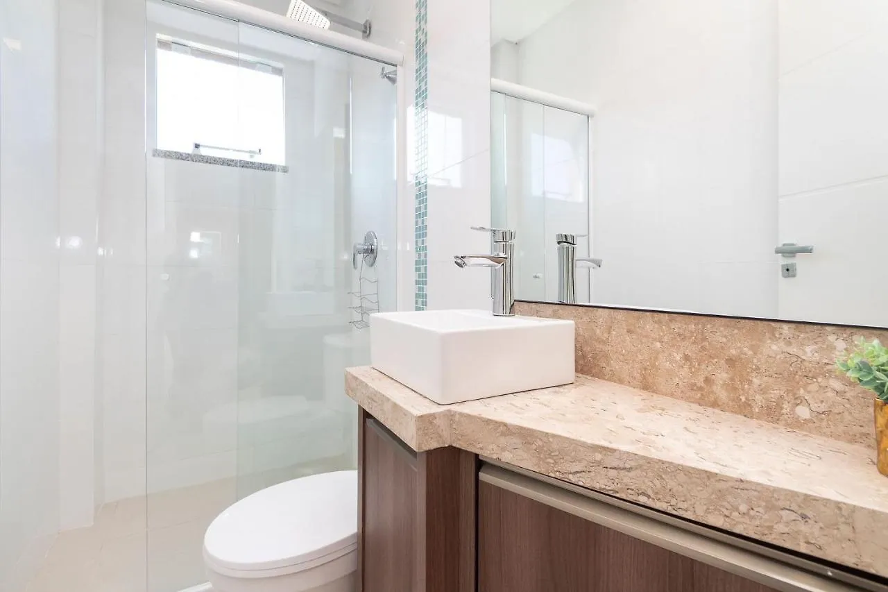 Aluguel Apartamento 2 Quartos S 1 Suite Bombas Sc Bombinhas 0*,  Brasilien