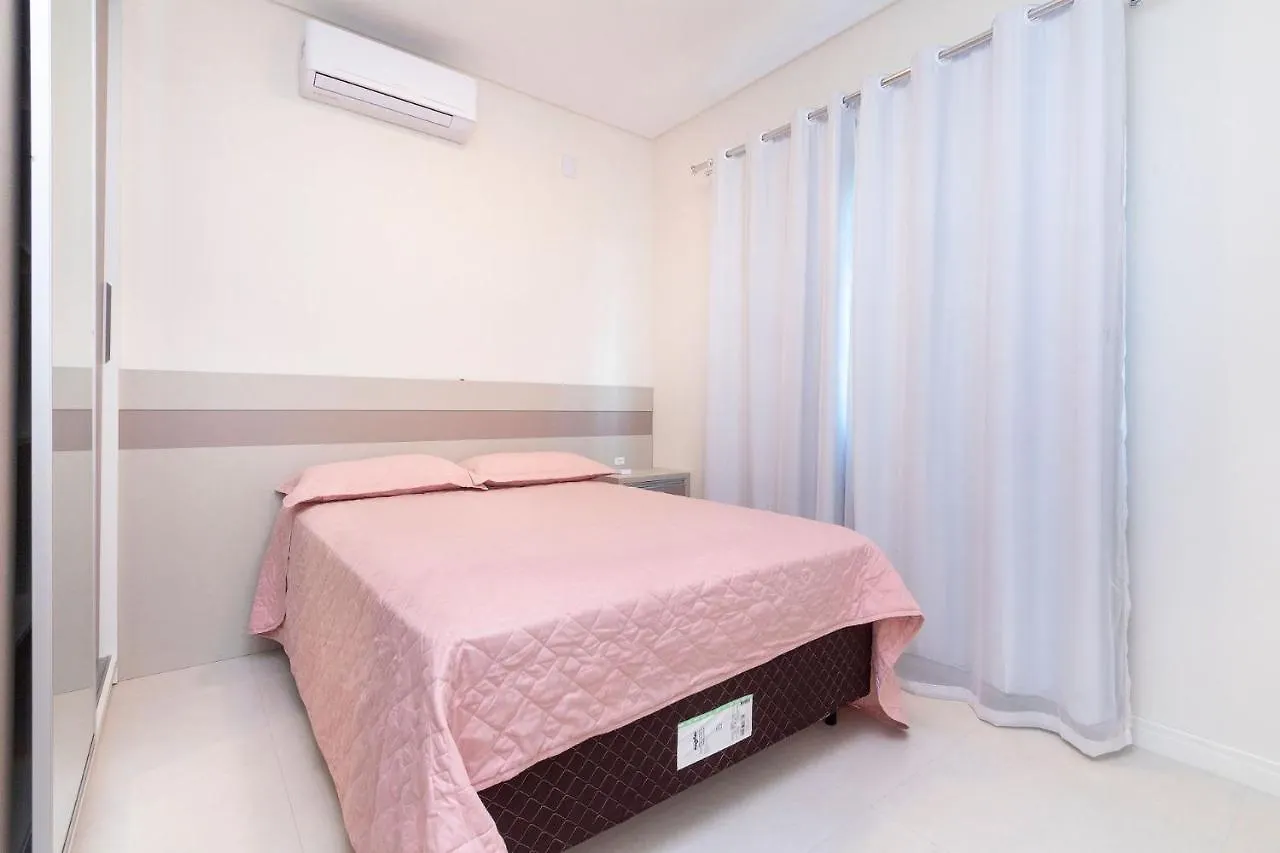 Apartment Aluguel Apartamento 2 Quartos S 1 Suite Bombas Sc Bombinhas